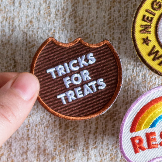 Patch zum Aufbügeln "Tricks for treats" | Hunde, Geschenkidee